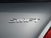 Suzuki Swift 2011 photo
